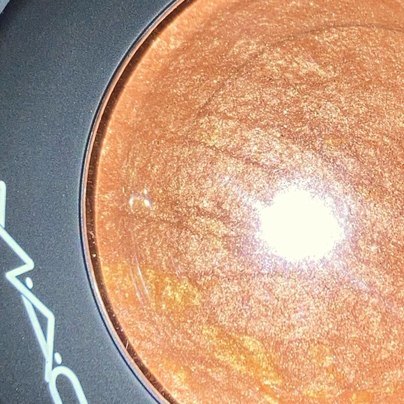 x1 MAC GOLD DEPOSIT MINERALIZE SKINFINISH BRAND NEW BOXED - Picture 6 of 16